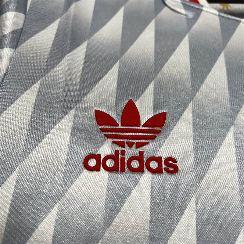 Camisola LIV 2024-25 Edição Especial Beatles Versão Adepto