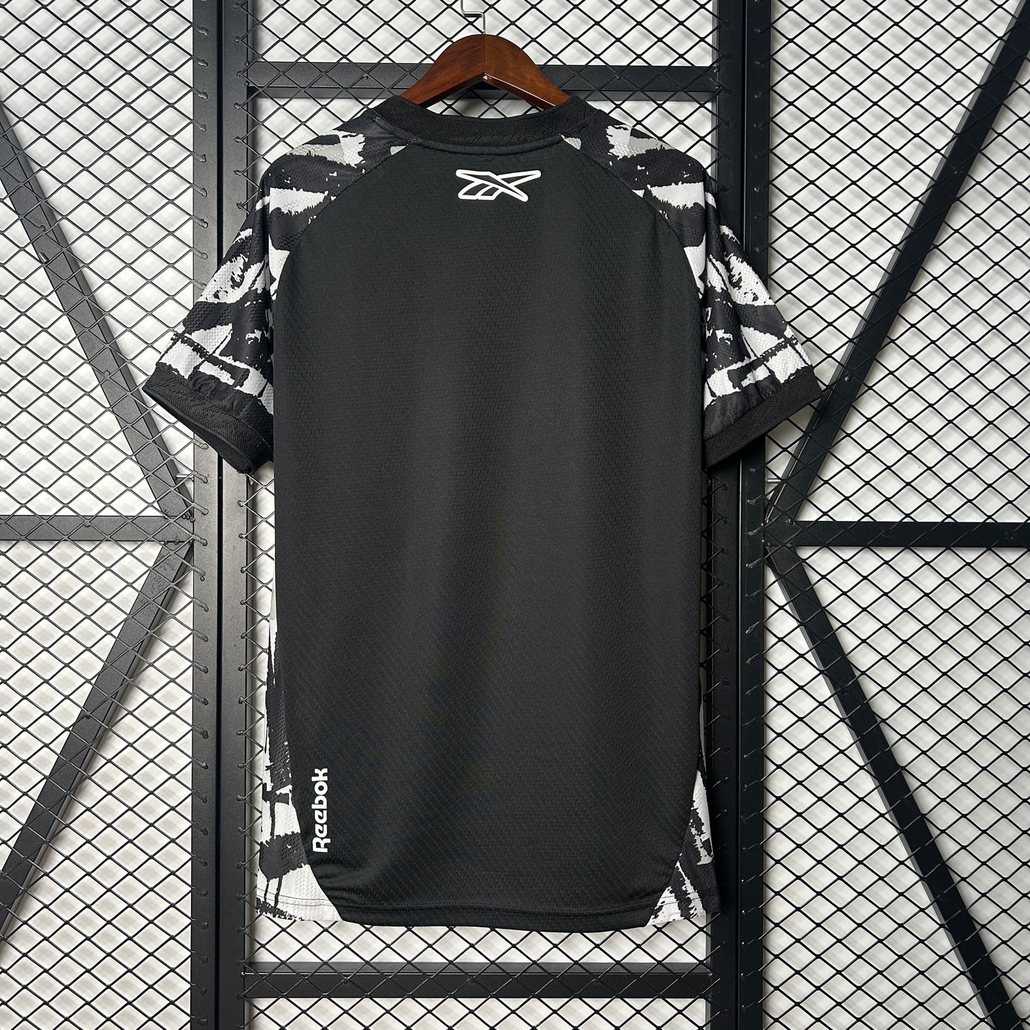Camisola Botafogo-RJ 2025-26 Alternativa Preta Lisa Versão Adepto