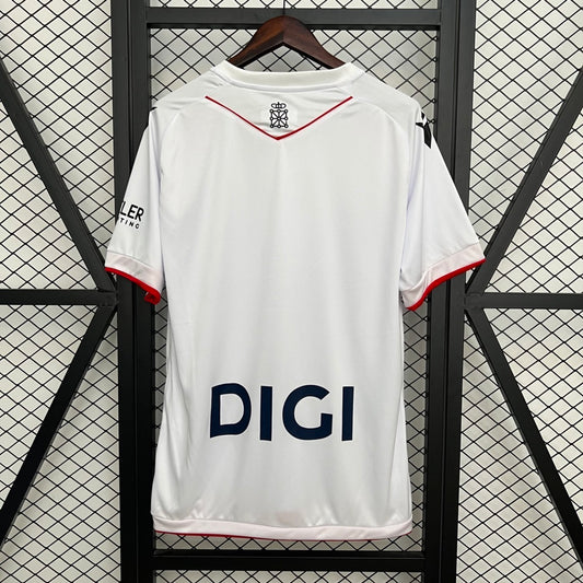 Camisola CA Osasuna 2025-26 Alternativa Branca Versão Adepto