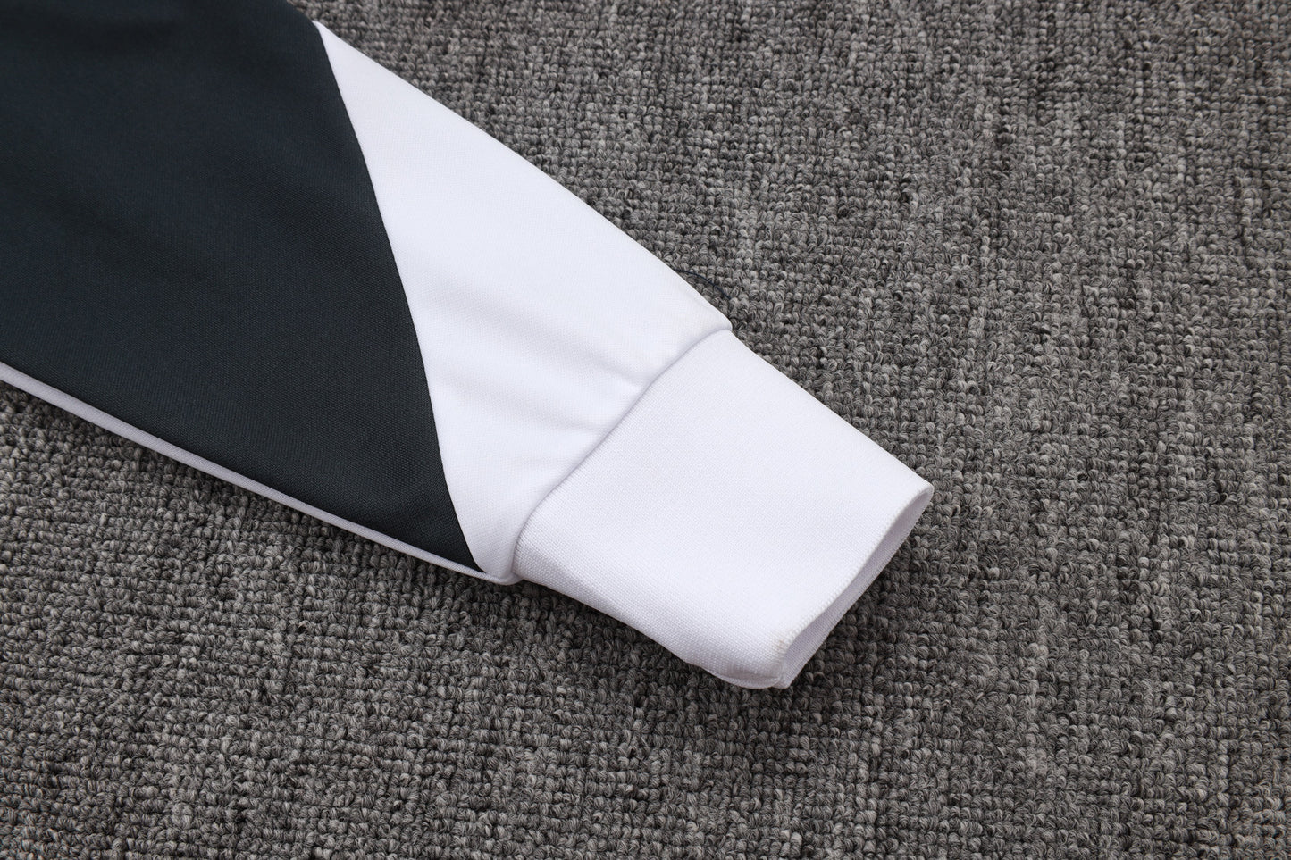 Fato de Treino CHE 2025-26 - Casaco sem Capuz