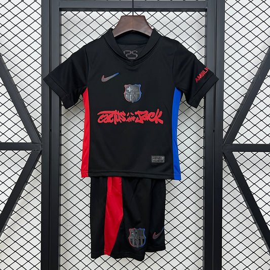 Kit Criança FC Barcelona 2025-26 Edição Travis Scott