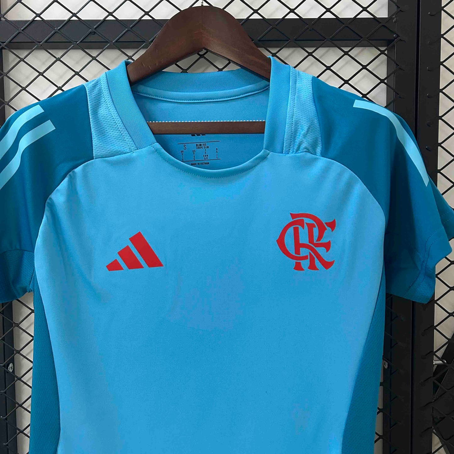 Camisola CR Flamengo 2025-26 Treino Versão Mulher