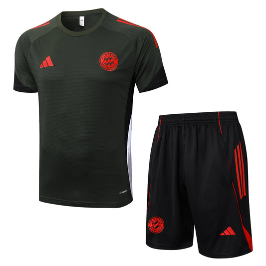 Kit Treino Camisola FC Bayern Munique 2025-26