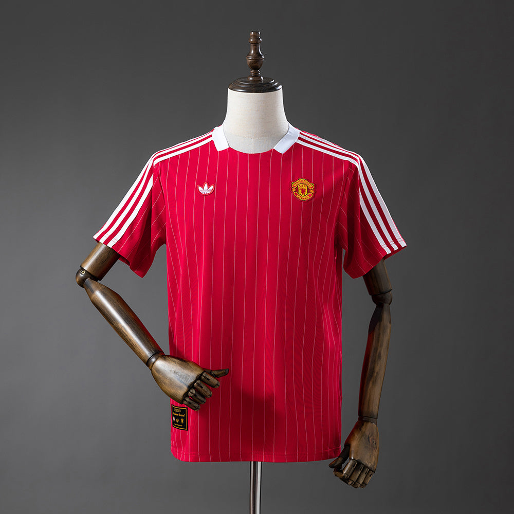 Camisola M-UNITED 2025-26 Icon Range Travel Versão Adepto