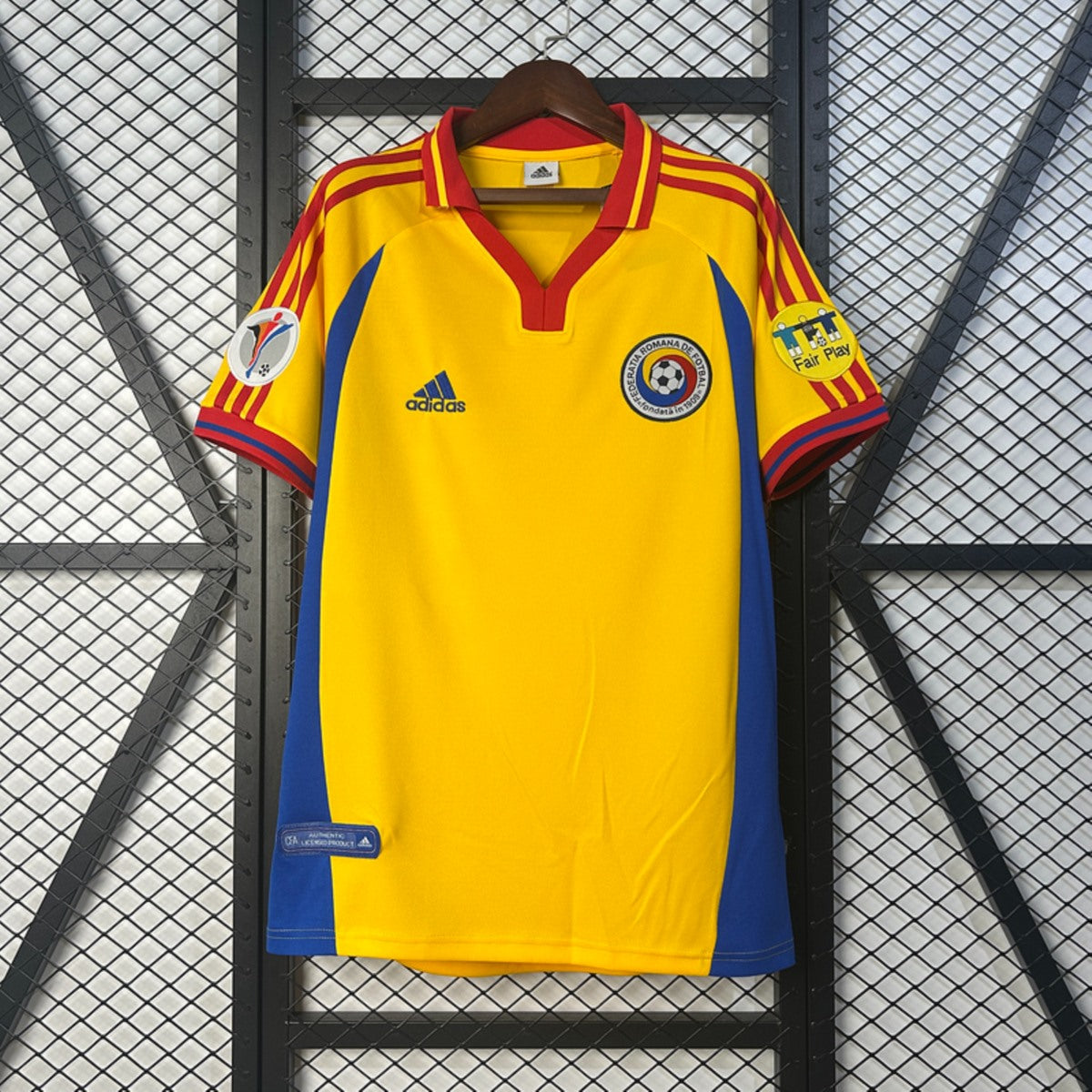 Camisola Romenia 2000 Principal