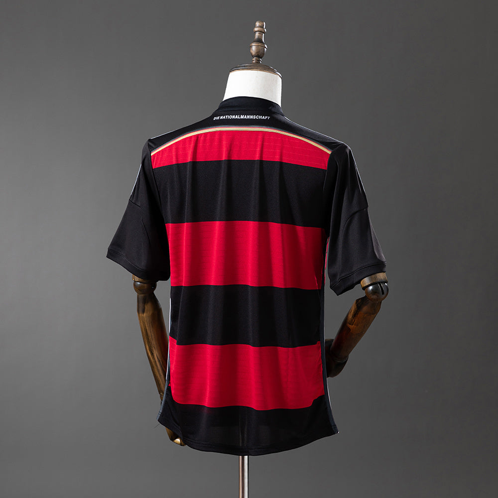 Camisola Alemanha 2014 Alternativa Riscas Versão Adepto