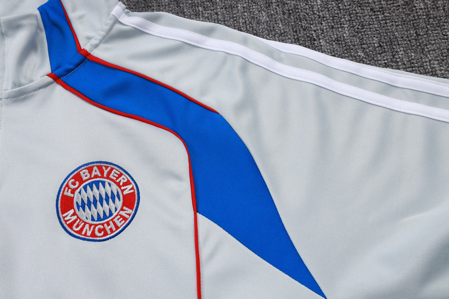 Fato de Treino FC Bayern Munique 2025-26 - Camisola com Fecho
