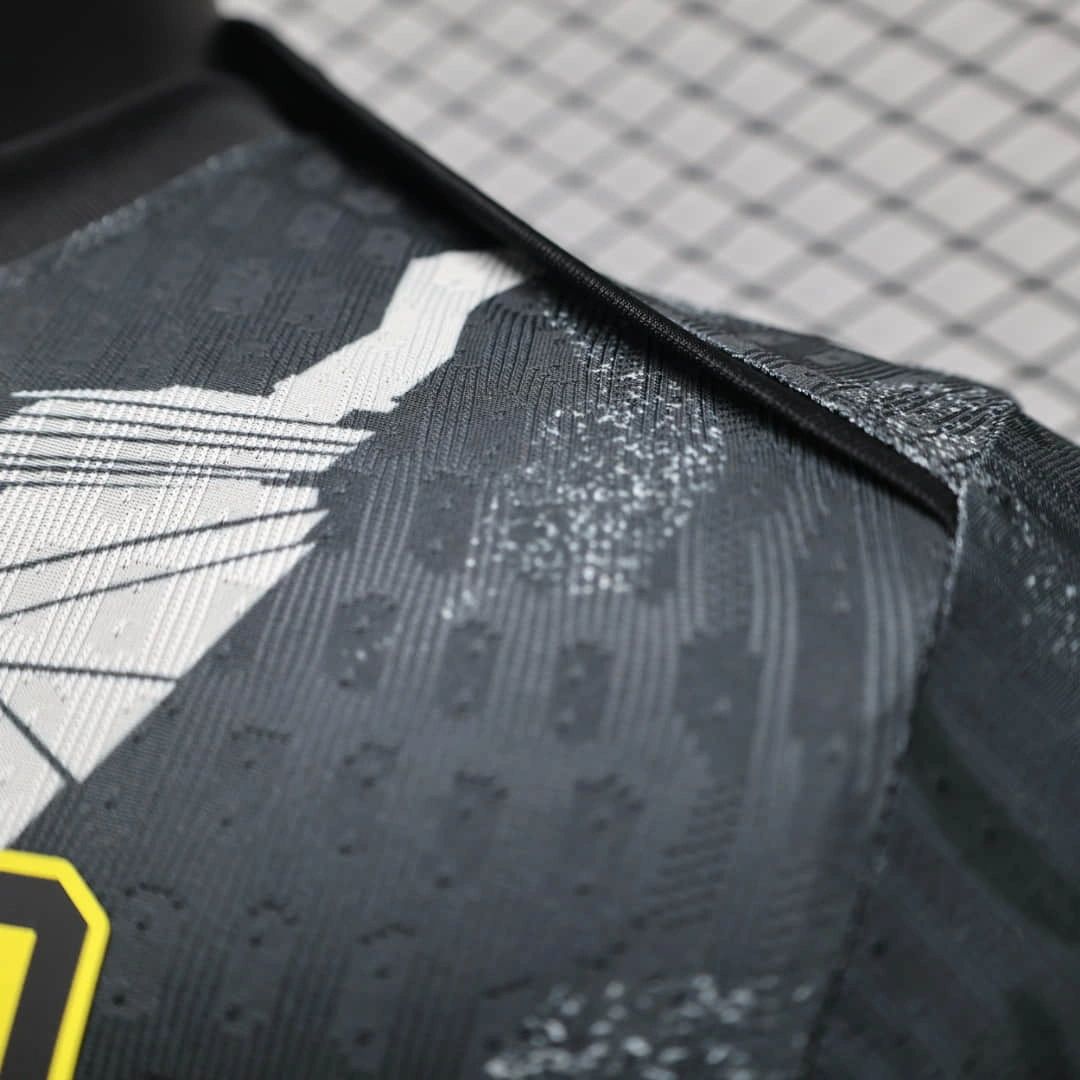 Camisola Al-Ittihad Club 2025-26 Pre-Match Versão Jogador