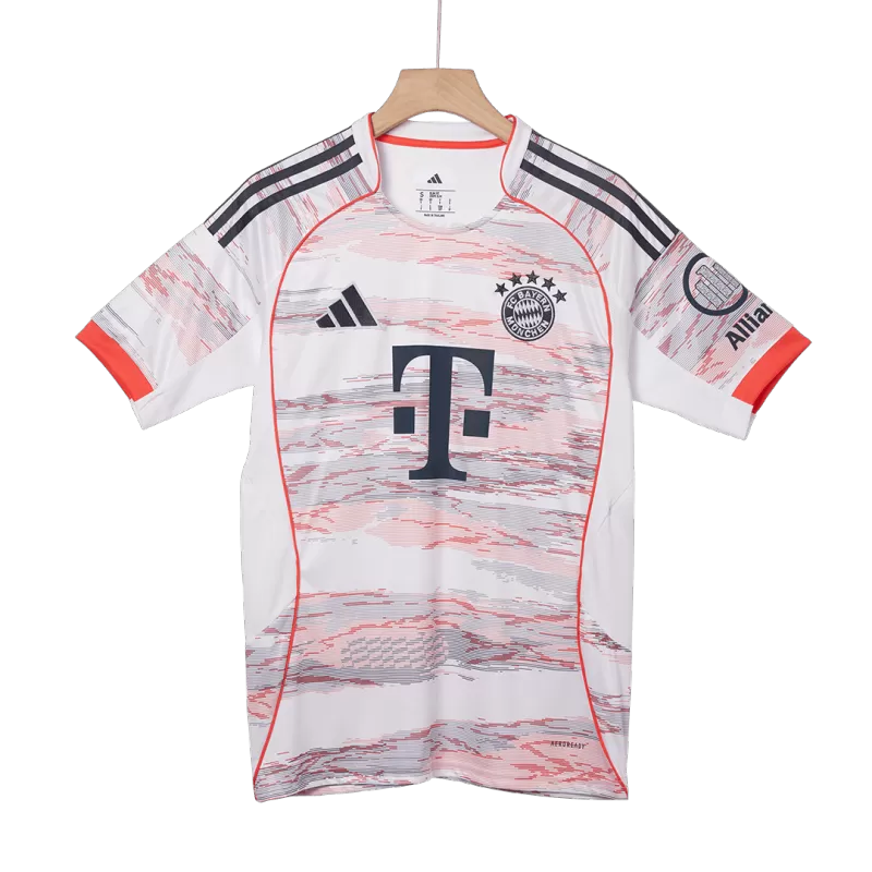 Camisola FC Bayern 2025-26 Alternativa Creme Versão Adepto UPAMECANO #2