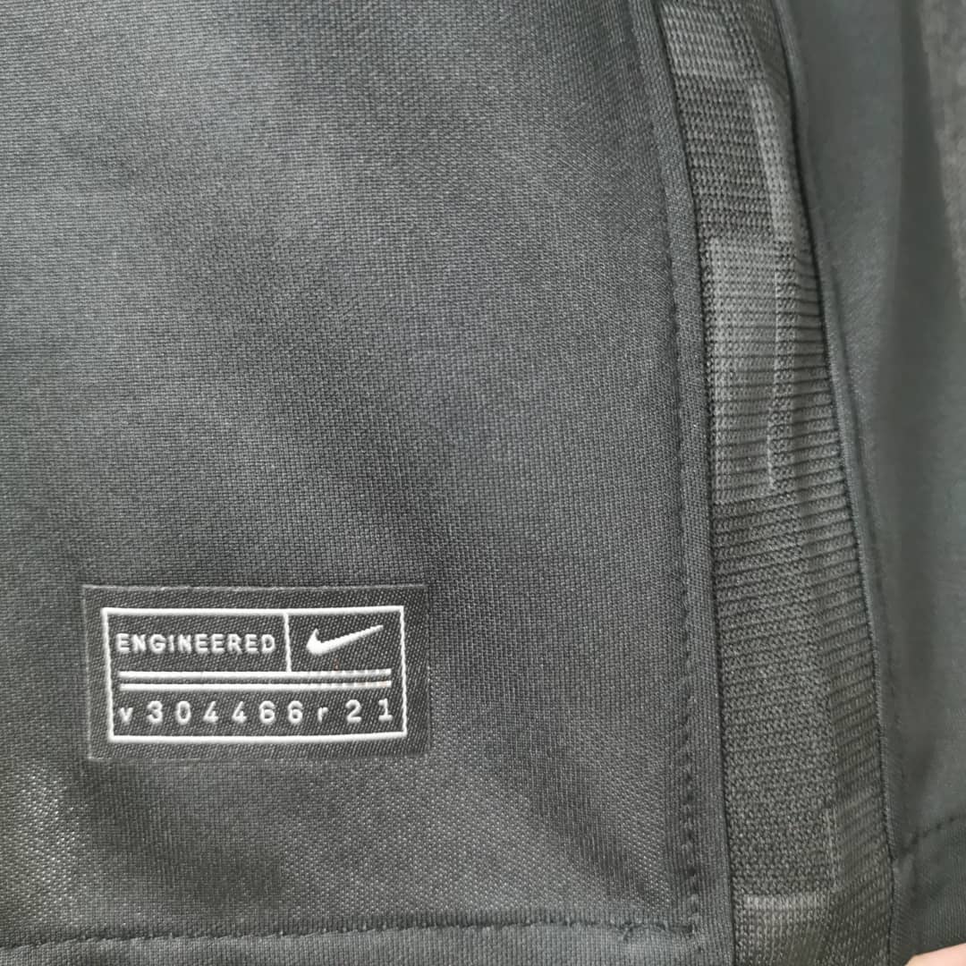 Camisola FC Paris Saint-Germain 2021-22 Alternativa