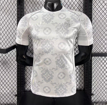Camisola Real Madrid CF 2025-26 Edição LV Versão Jogador