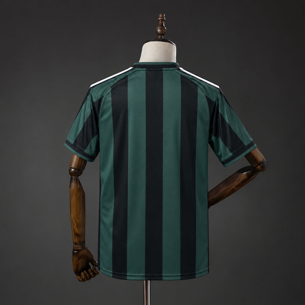 Camisola Celtic FC 2026-27 Alternativa Verde Versão Adepto
