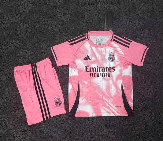 Kit Criança Real Madrid CF 2025-26 Edição Especial