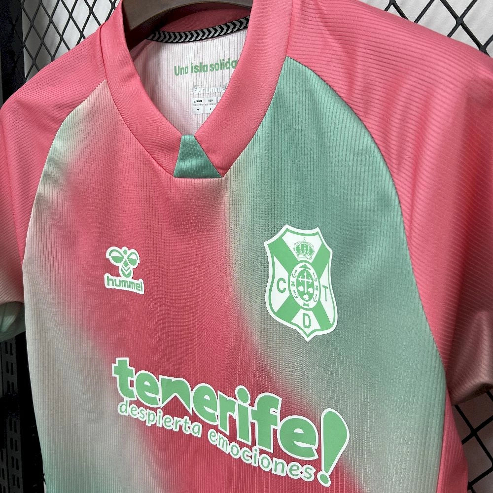 Camisola CD Tenerife 2025-26 Alternativa Rosa Versão Adepto
