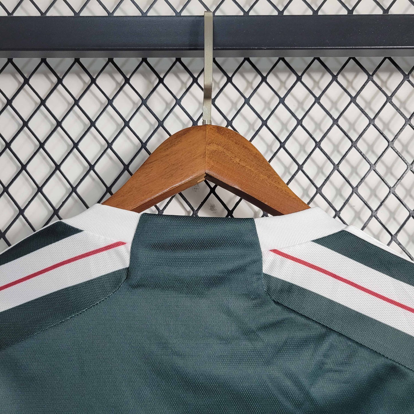 Camisola M-United 2023-24 Alternativa