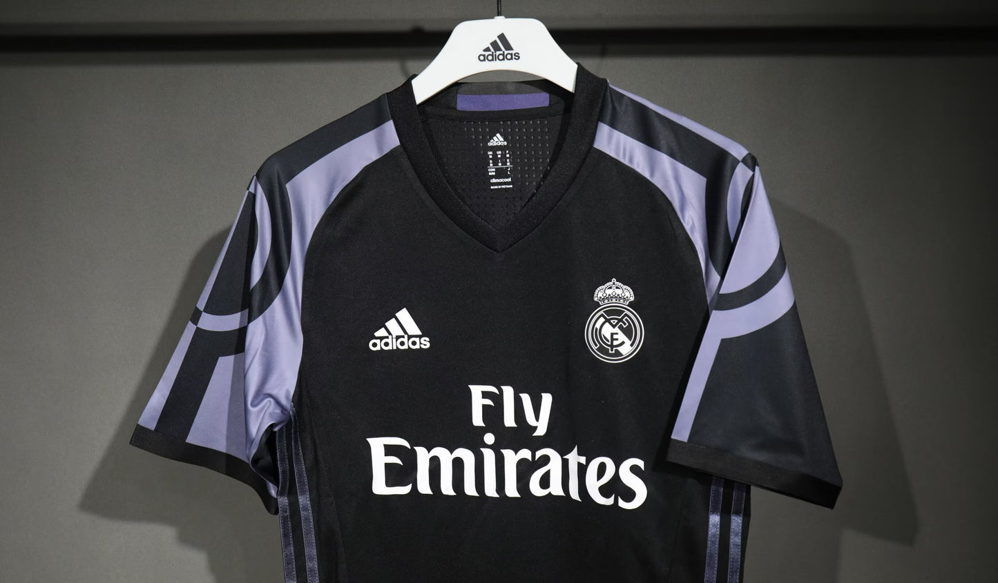 Camisola Real Madrid 2016-17 Alternativa