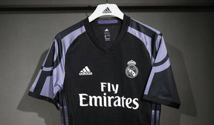 Camisola Real Madrid 2016-17 Alternativa