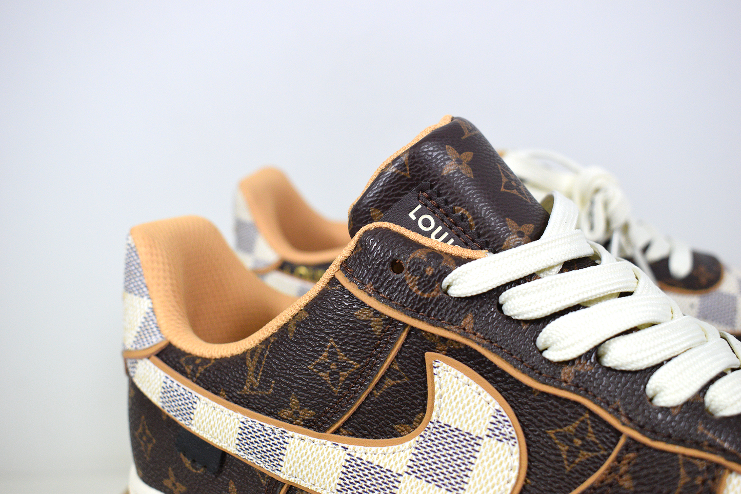 Nike Air Force 1 x Louis Vuitton Brown (Entrega Imediata)