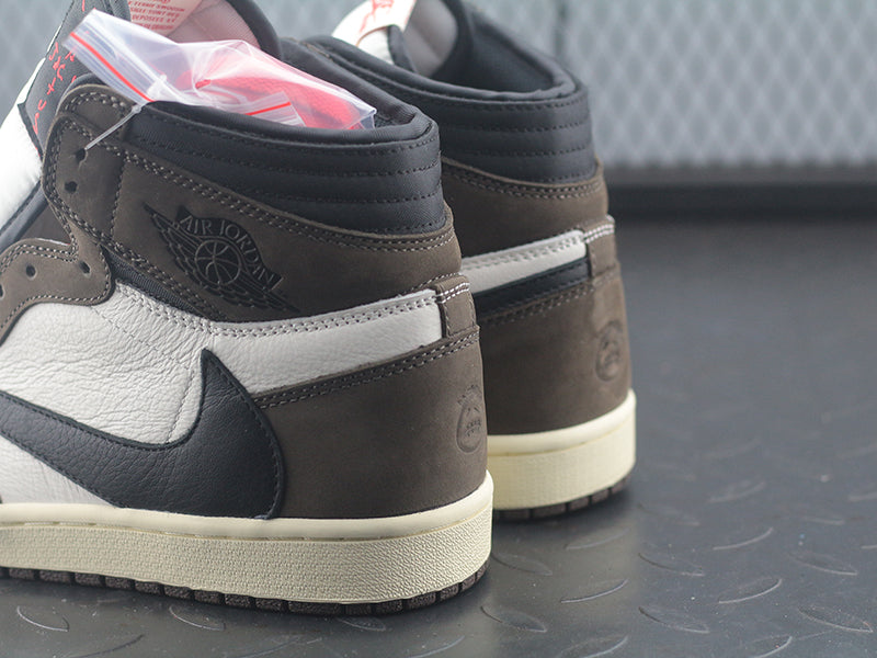 Nike Jordan 1 High Retro Travis Scott (Entrega Imediata)