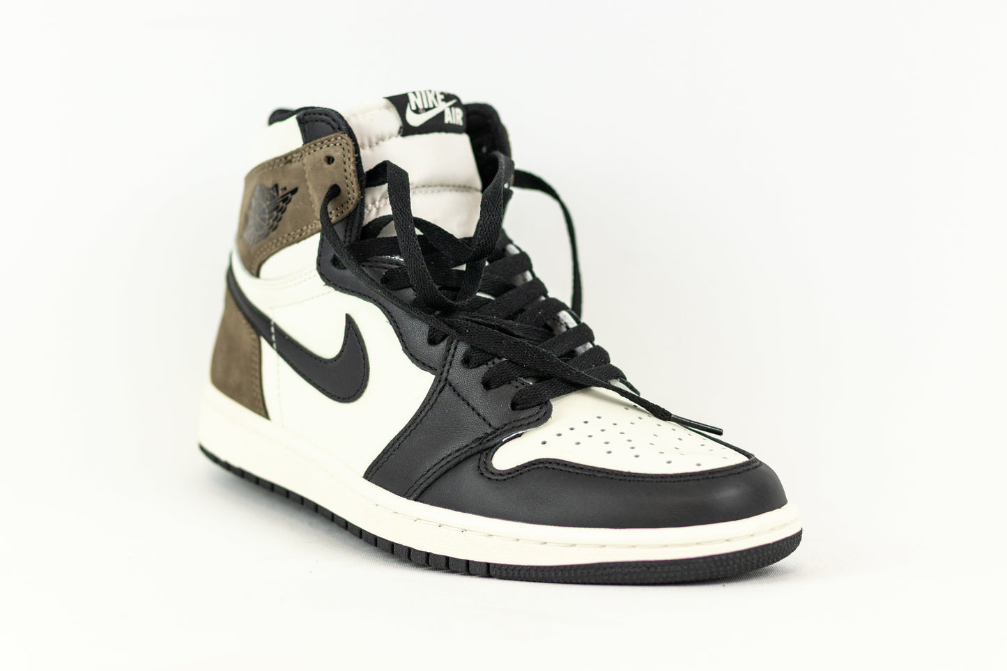 Nike Jordan 1 Retro High Dark Mocha (Entrega Imediata)