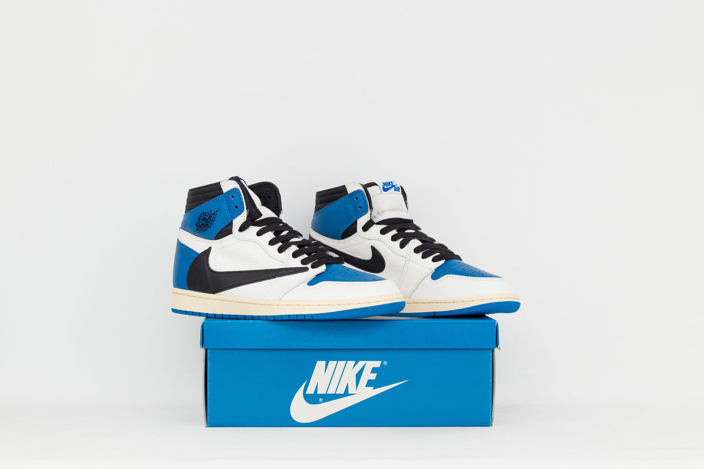 Nike Jordan 1 High Fragment x Travis Scott (Entrega Imediata)