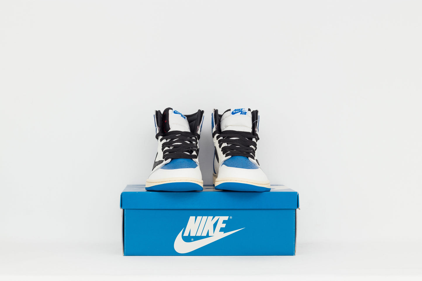 Nike Jordan 1 High Fragment x Travis Scott (Entrega Imediata)