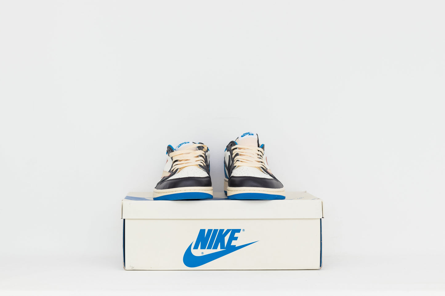 Nike Jordan 1 Low Fragment x Travis Scott (Entrega Imediata)