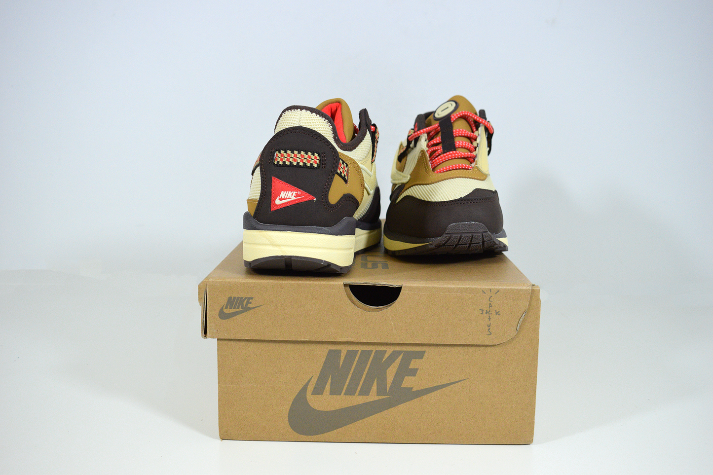Nike Air Max 1 X Travis Scott Cactus Jack Brown (Entrega Imediata)