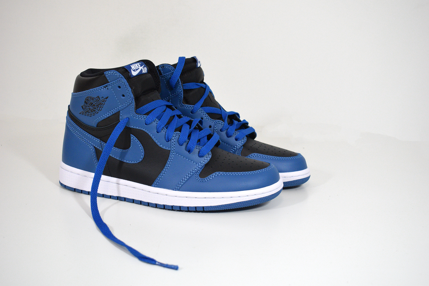 Nike Jordan 1 Retro High Dark Marina (Entrega Imediata)