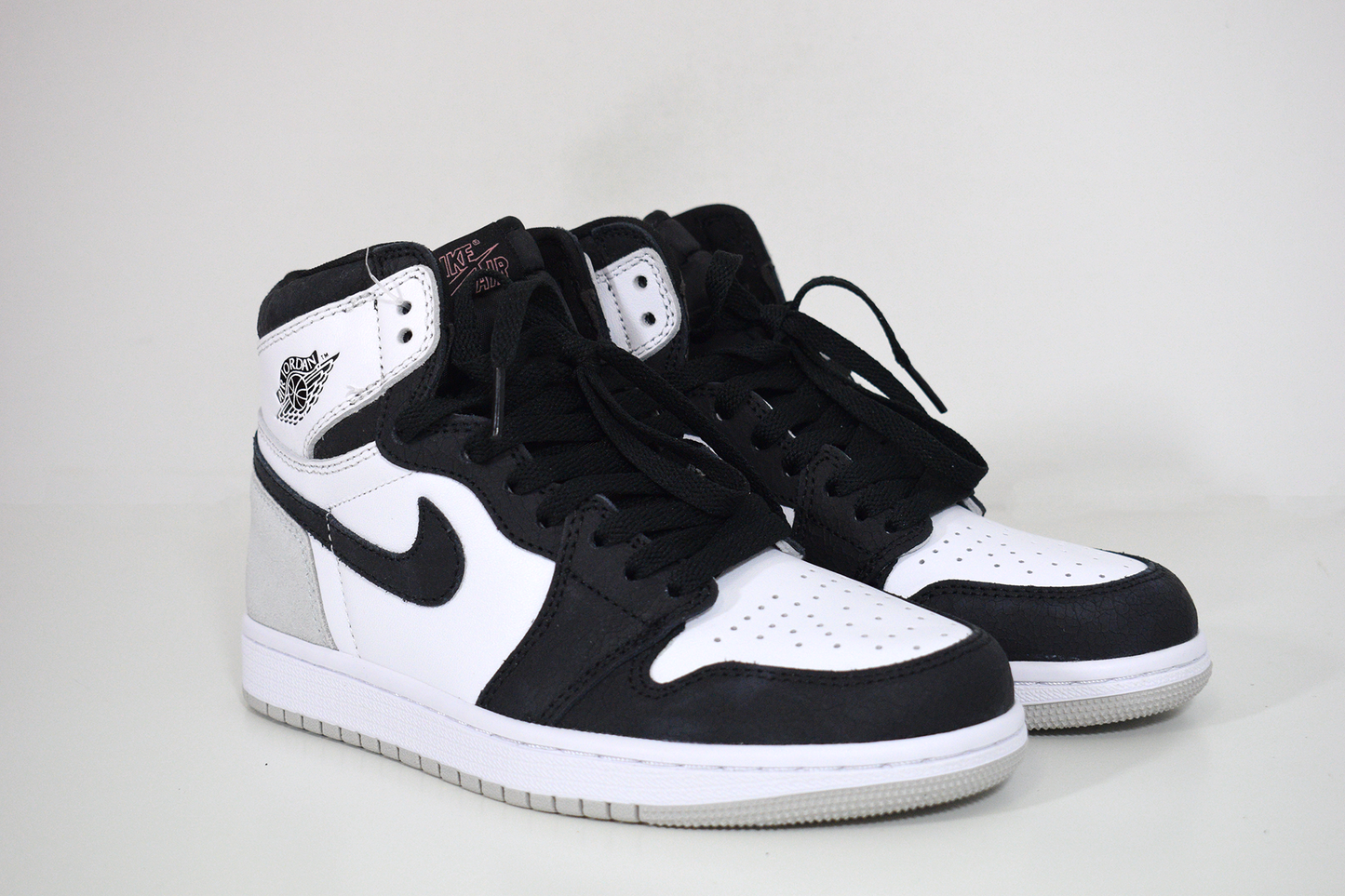 Nike Jordan 1 Retro High OG Bleached Coral (Entrega Imediata)