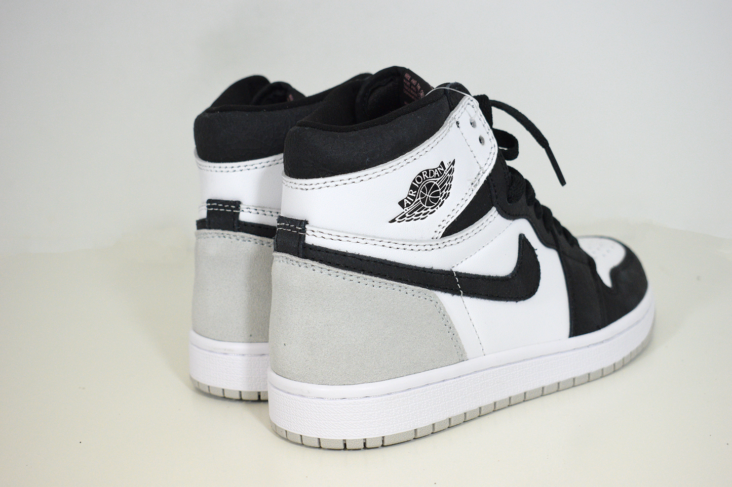 Nike Jordan 1 Retro High OG Bleached Coral (Entrega Imediata)