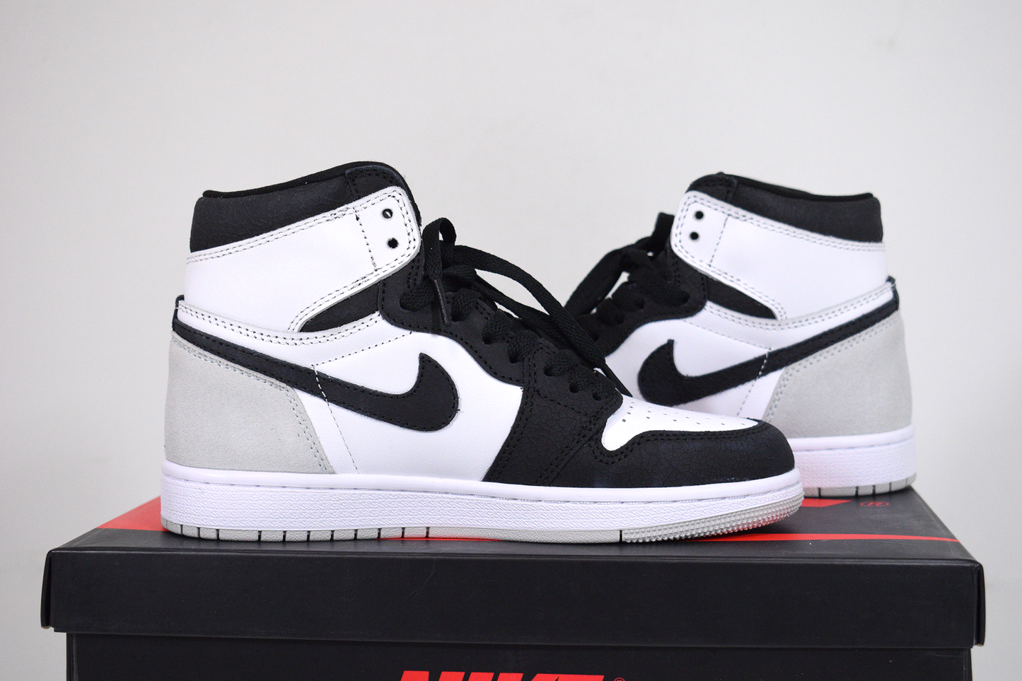 Nike Jordan 1 Retro High OG Bleached Coral (Entrega Imediata)