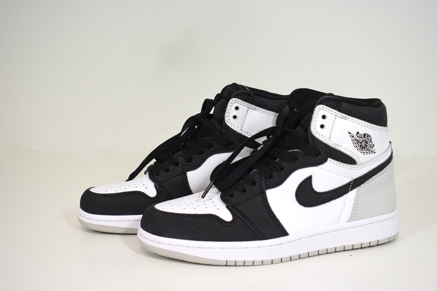 Nike Jordan 1 Retro High OG Bleached Coral (Entrega Imediata)