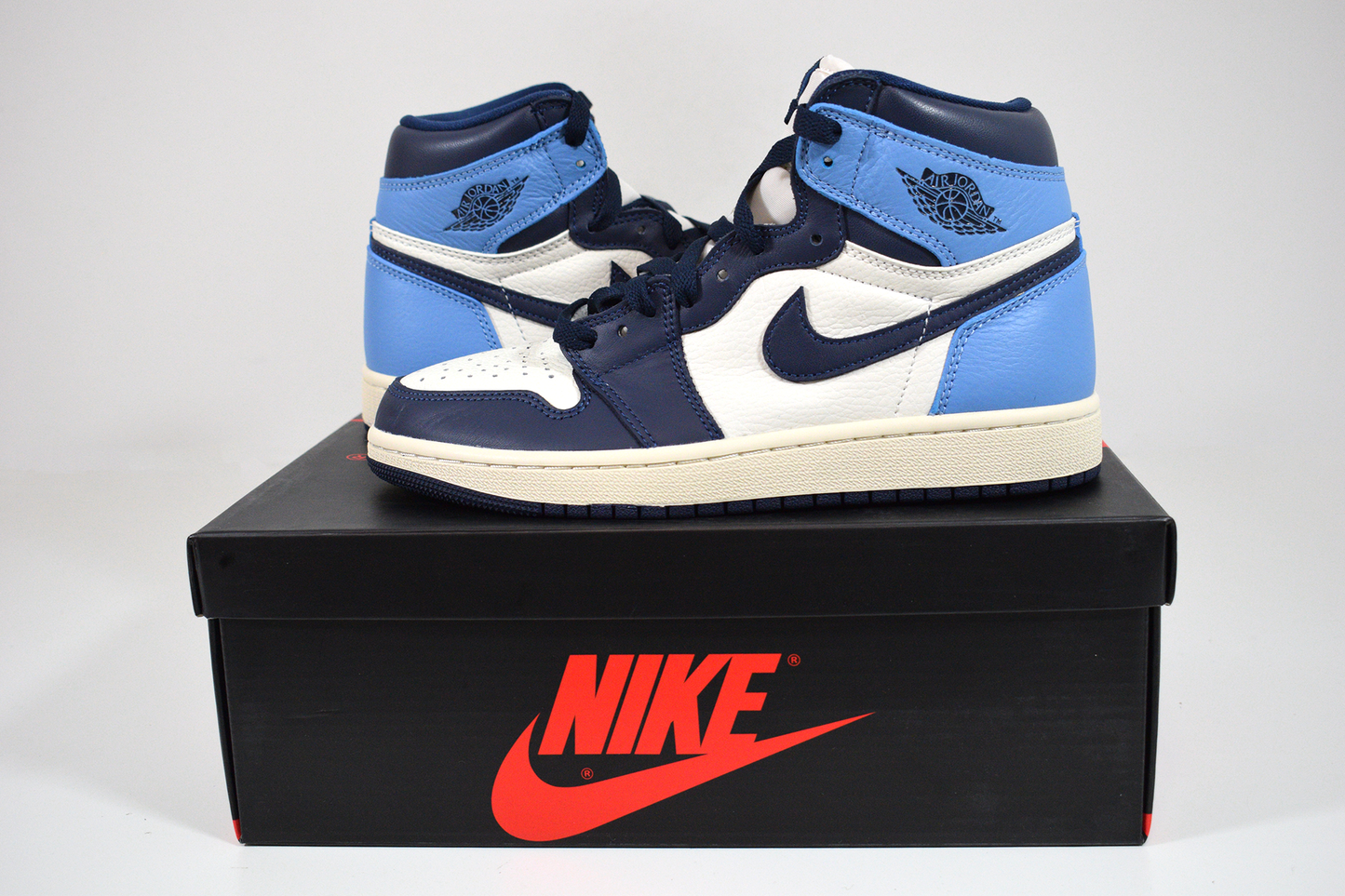 Nike Jordan 1 Retro High Obsidian UNC (Entrega Imediata)