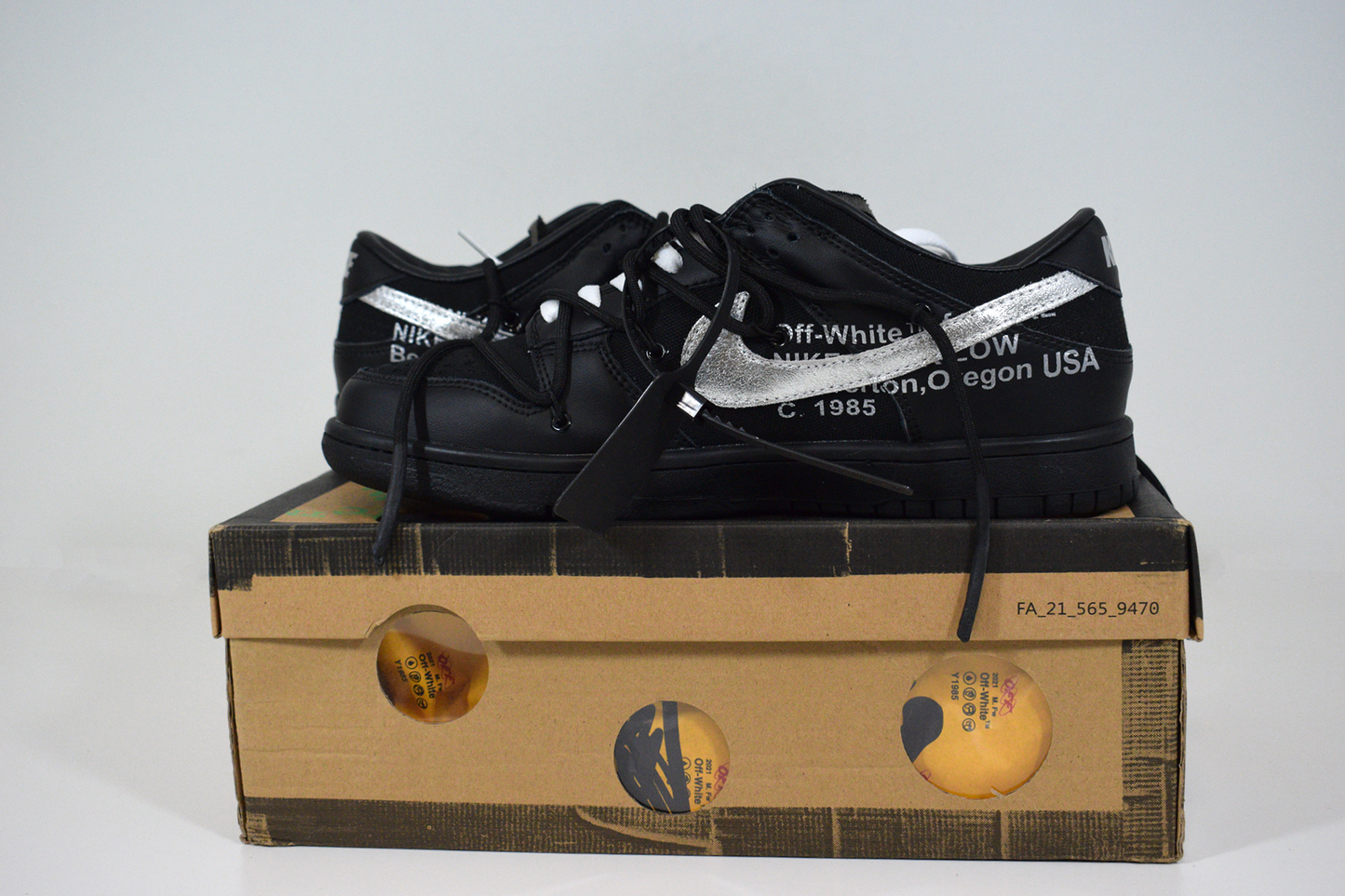 Nike SB Dunk Low Off-White Lot 50 (Entrega Imediata)