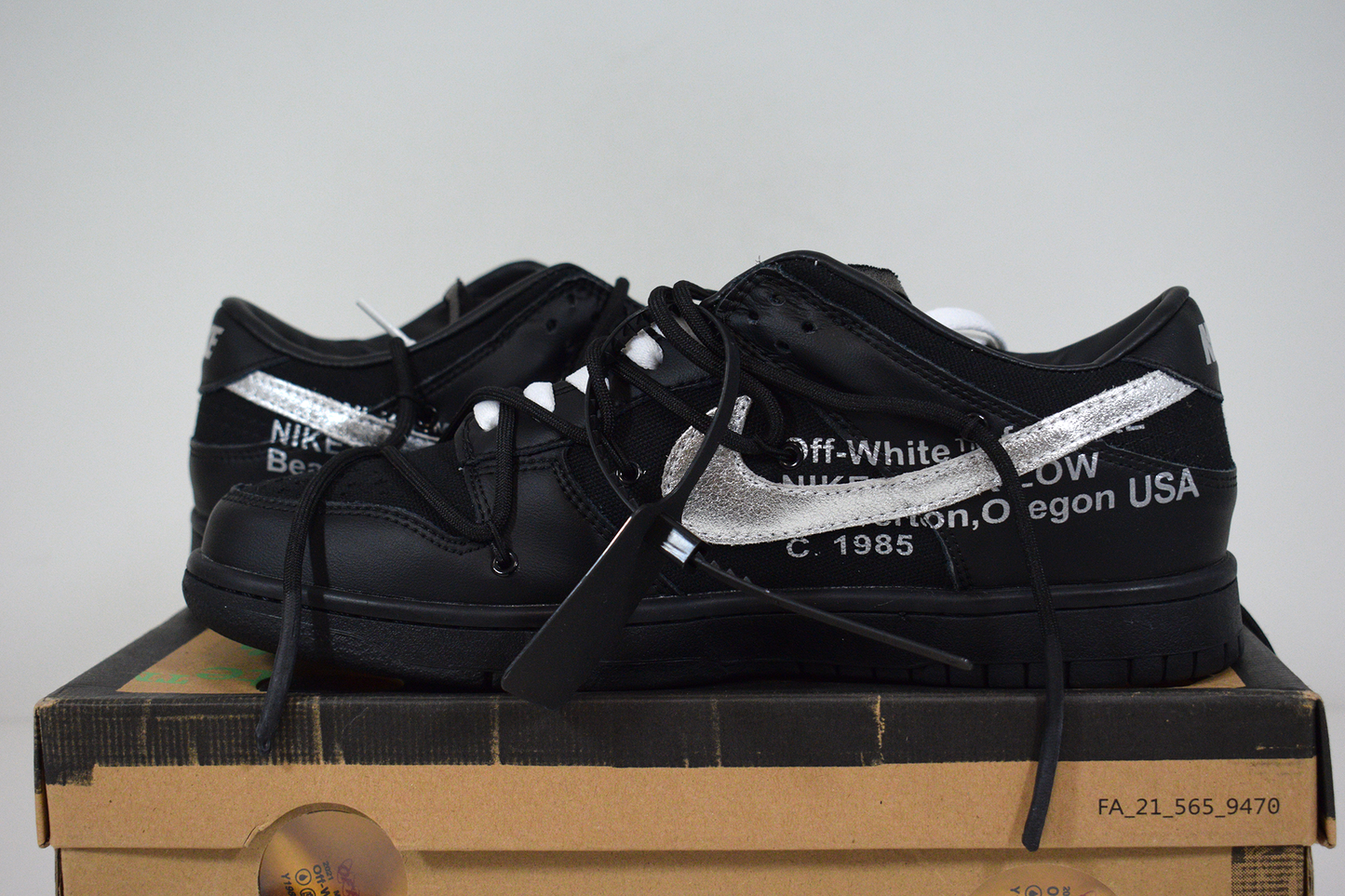 Nike SB Dunk Low Off-White Lot 50 (Entrega Imediata)