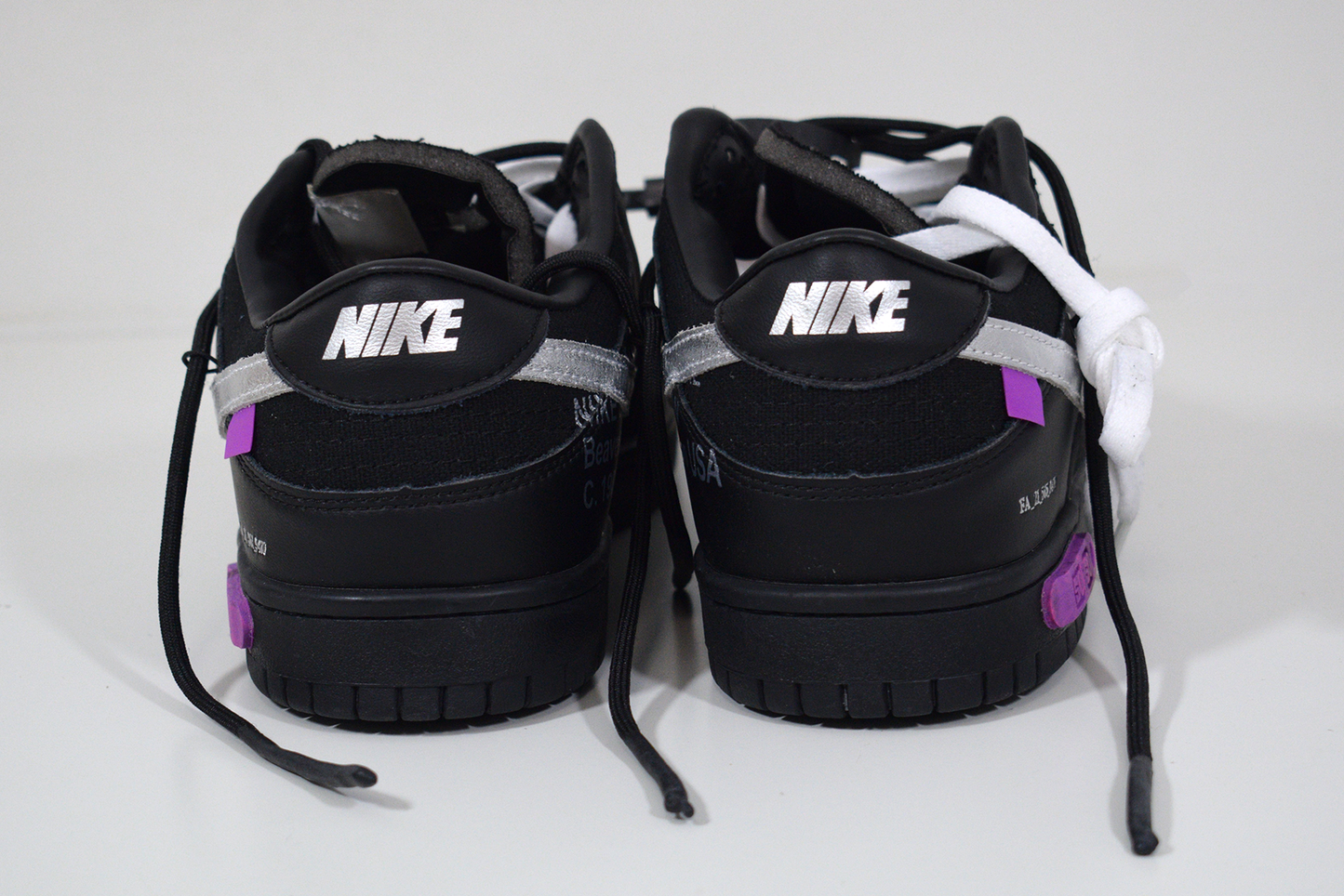 Nike SB Dunk Low Off-White Lot 50 (Entrega Imediata)