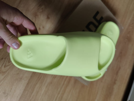 Adidas Yeezy Slide Glow Green (Entrega Imediata)