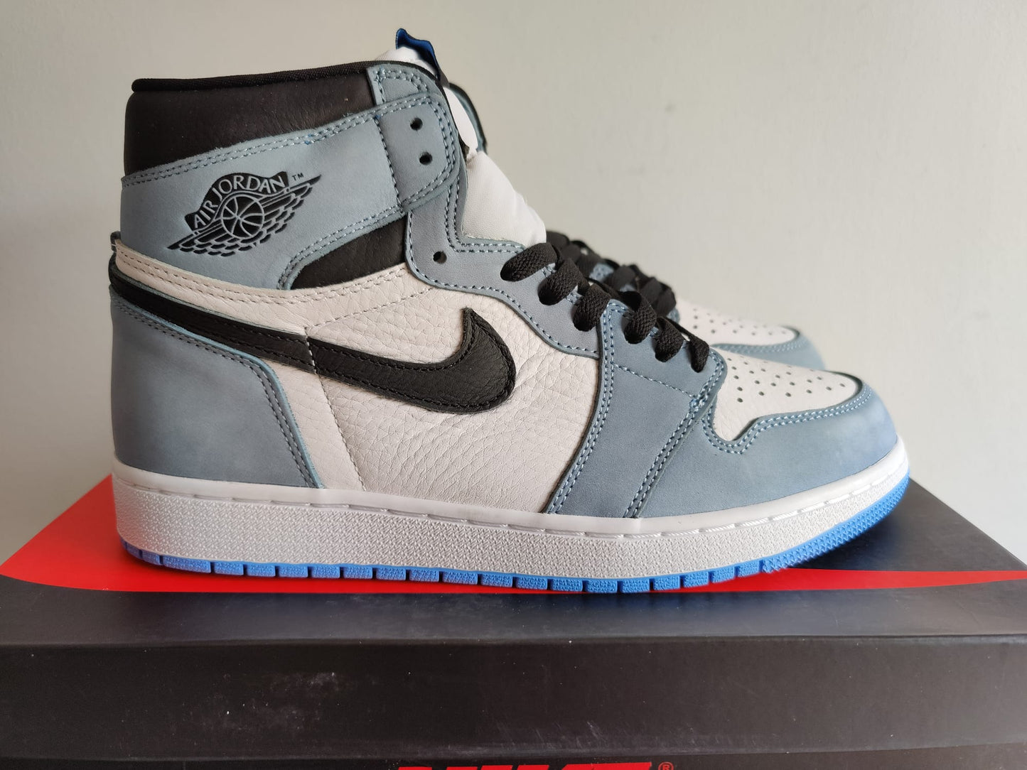 Nike Air Jordan 1 Retro High University Blue (Entrega Imediata)