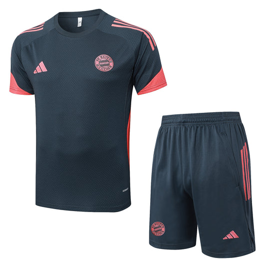 Kit Treino Camisola FC Bayern Munique 2025-26