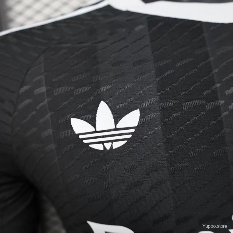 Camisola Real Madrid CF 2025-26 Guarda-Redes Versão Jogador