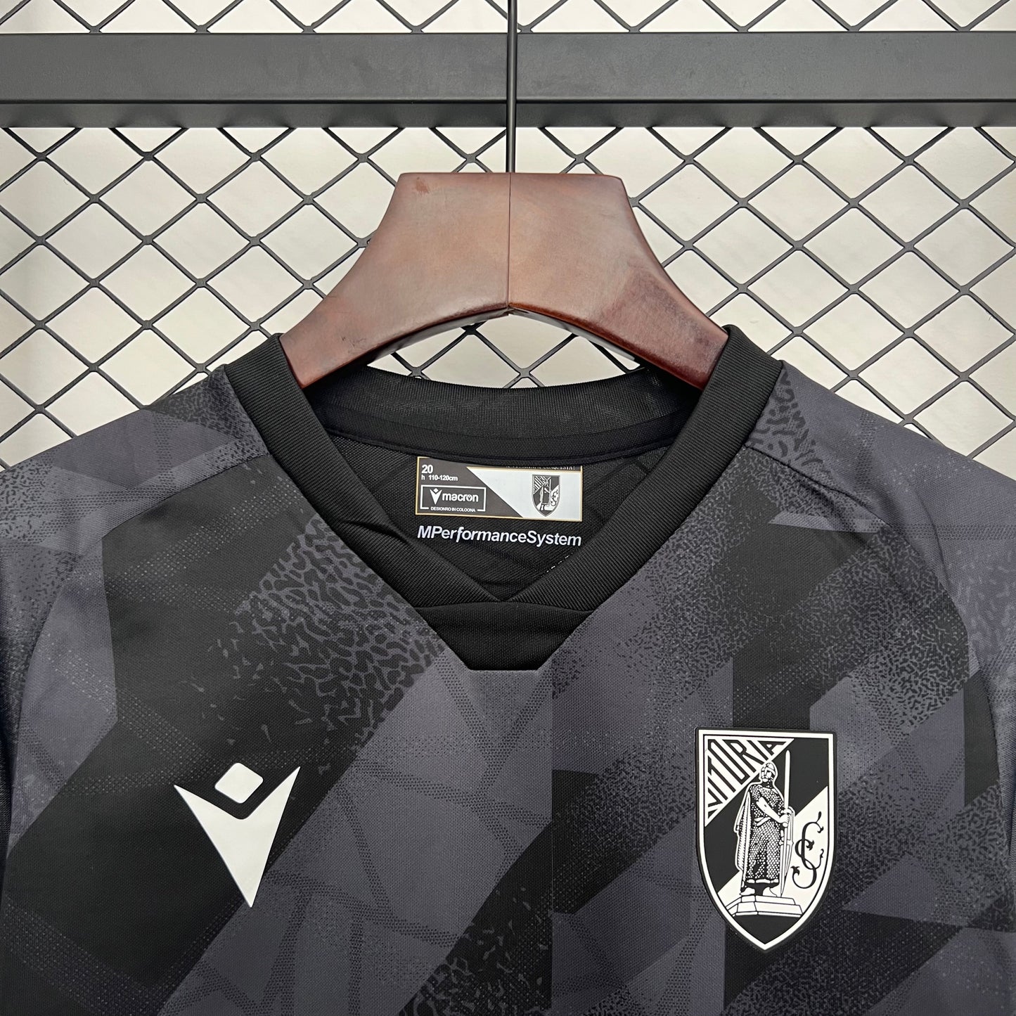 Kit Criança Vitoria SC 2025-26 Alternativo