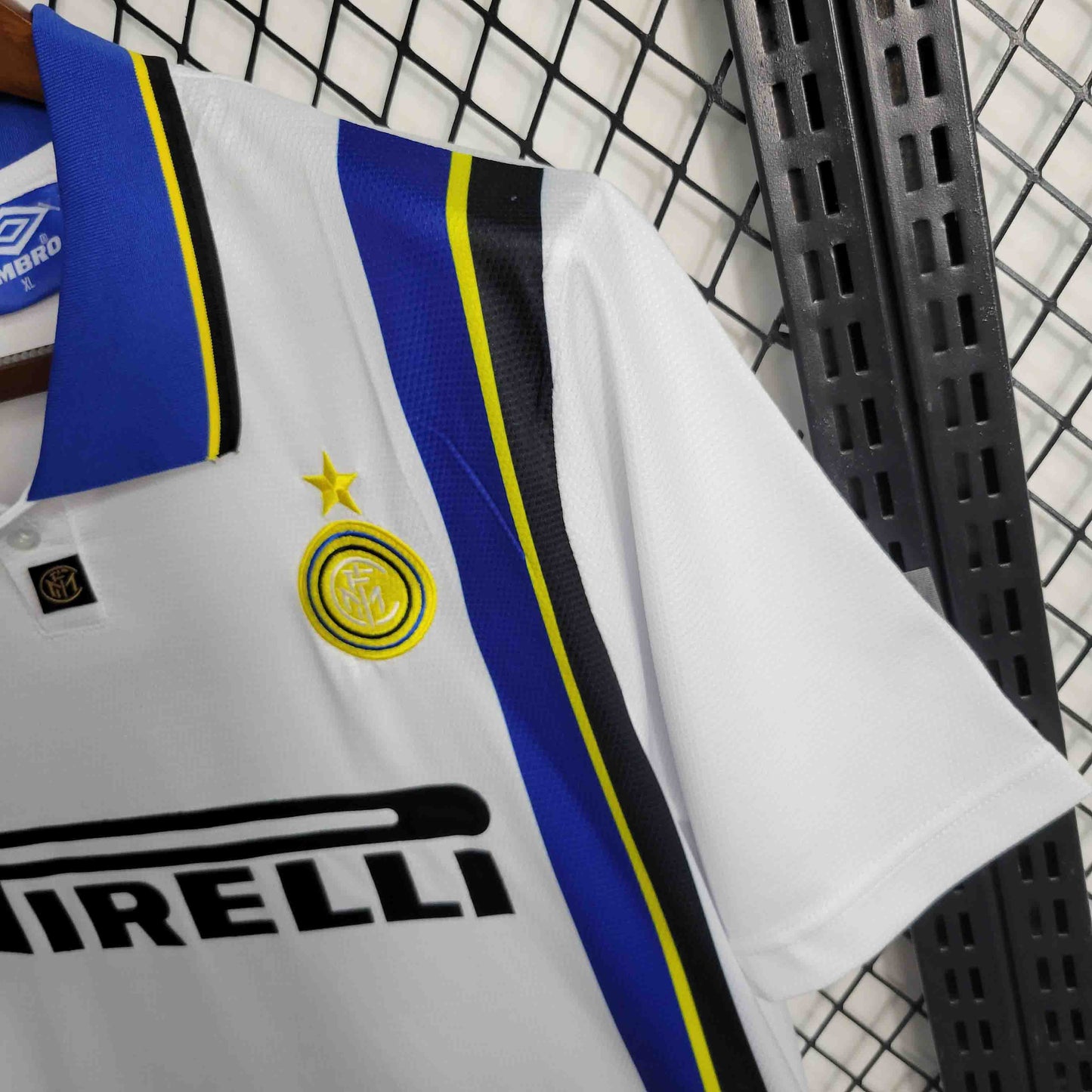 Camisola Inter Milão 1997-98 Alternativa