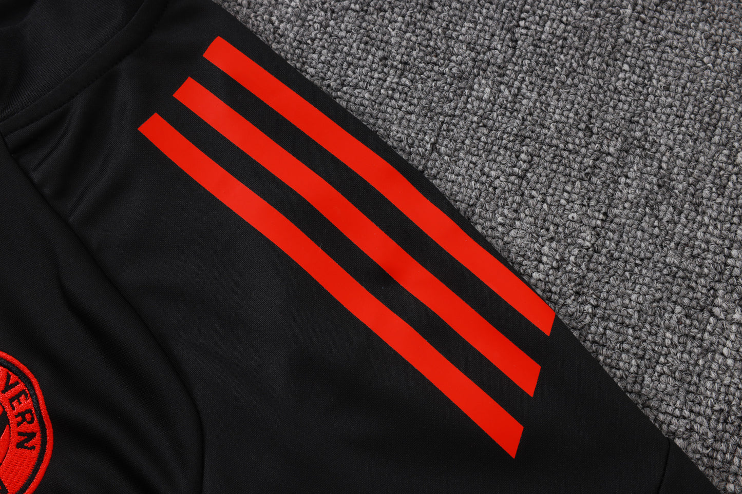 Fato de Treino FC Bayern Munique 2025-26 - Camisola com Fecho