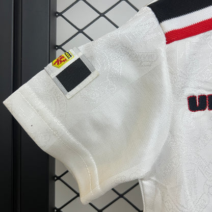Kit Criança M-United 1997-98 Alternativo