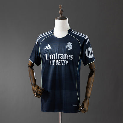 Camisola Real Madrid CF 2025-26 Alternativa Azul Escura Versão Adepto TCHOUAMENI #14