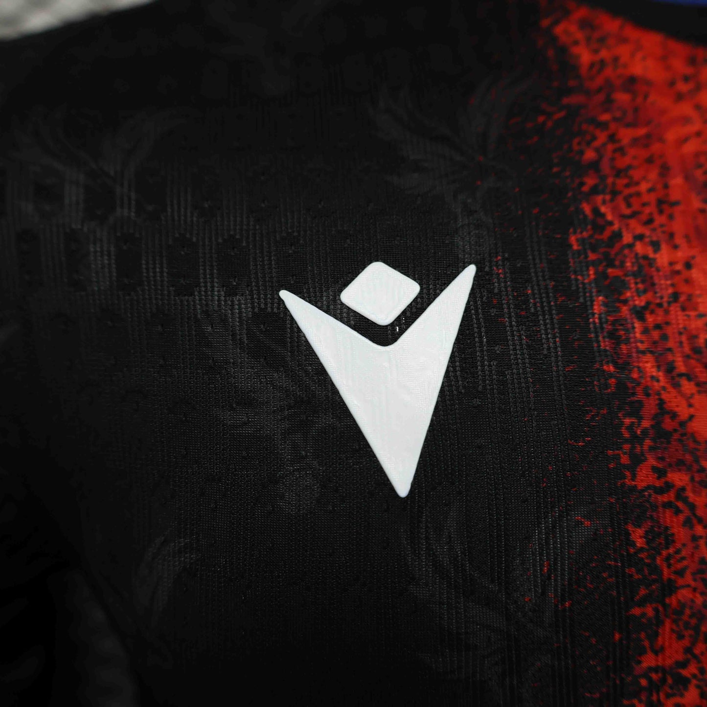 Camisola CRY-PAL 2024-25 Alternativa Preta Versão Jogador