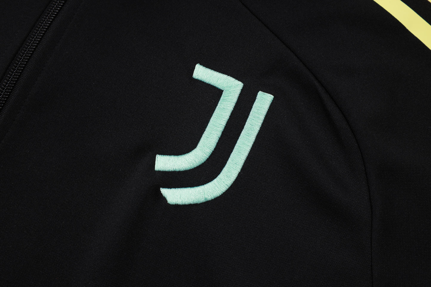 Fato de Treino Juventus FC 2025-26 - Casaco sem Capuz