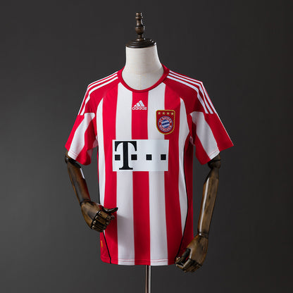 Camisola FC Bayern Munique 2010-11 Principal