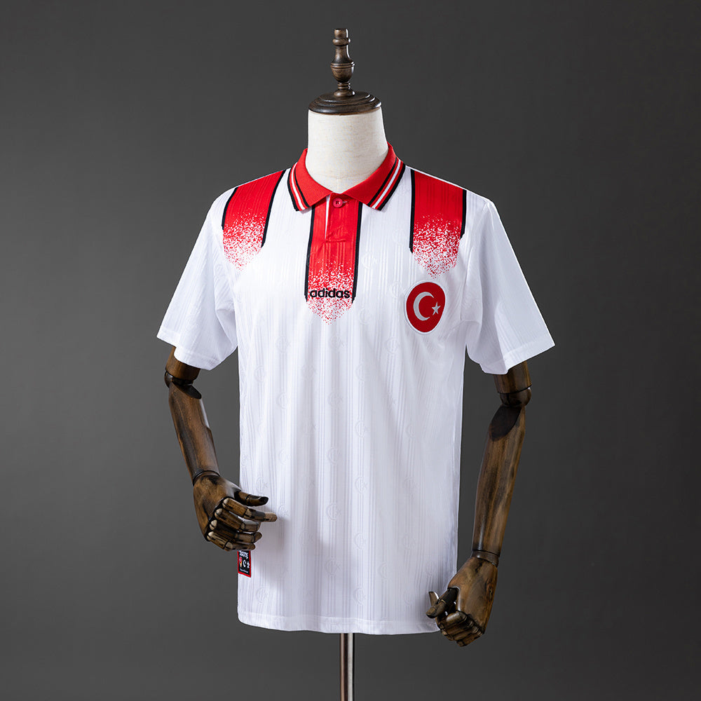 Camisola Turquia 1996 Alternativa Branca Versão Adepto